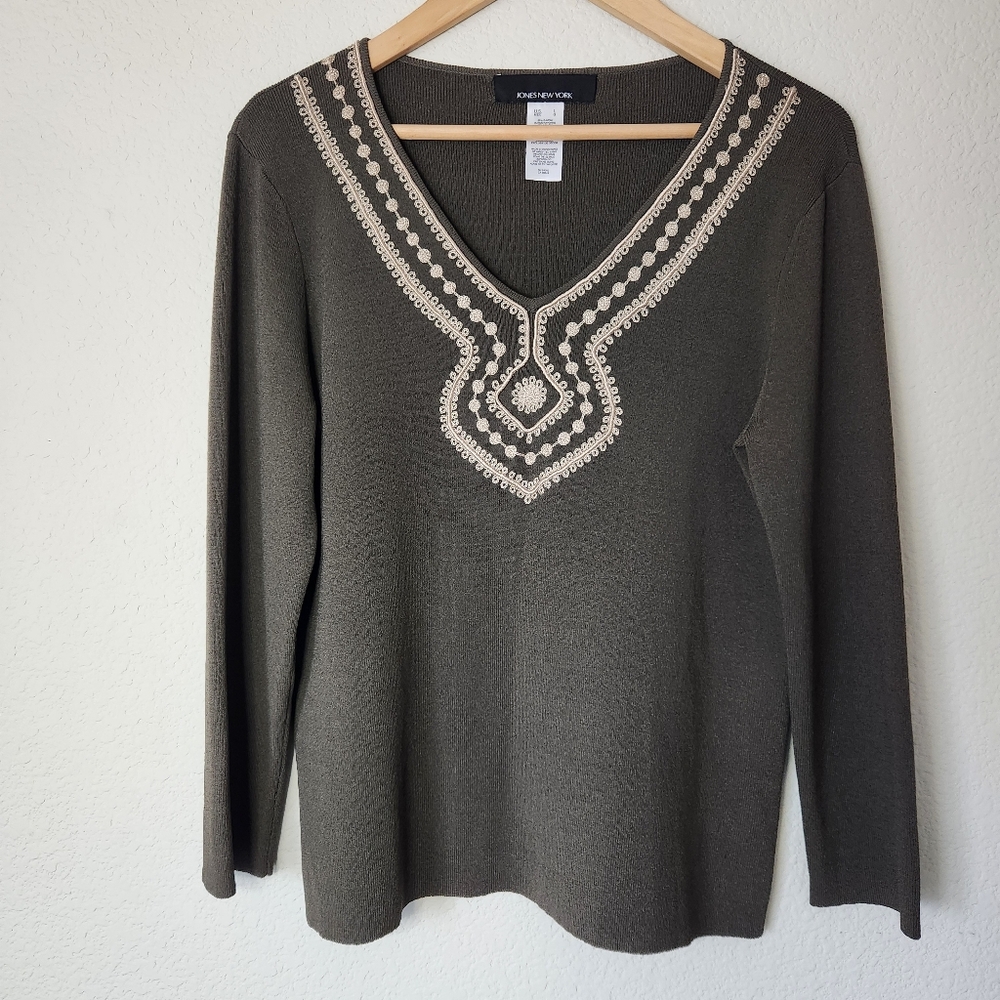 Jones New York Long Sleeve Blouse Embroidered Embellishment Olive Green Size L